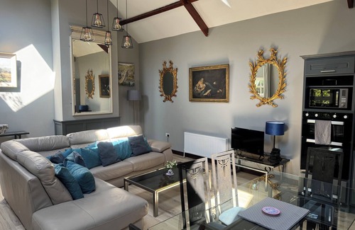 Longueville Apartamento | The Blackwater - Marvelous 2-bedroom apartment at The Courtyard Mallow