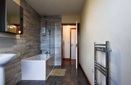 Old Trafford Apartamento | The Blissful Heaven