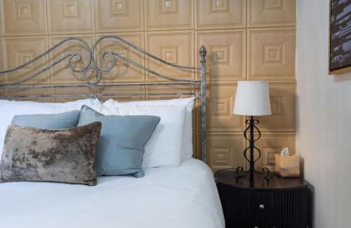 Bisbee Casa | The Block Basic Room - Queen