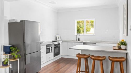 Woorim Casa | The Blue Beachside Bungalow
