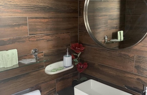 Ford Hotel | The Blue Bell Inn