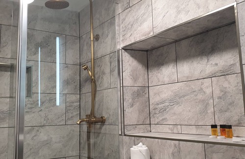 Temple Grafton Hotel | The Blue Boar