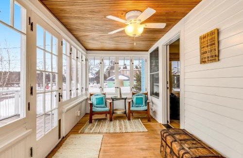Minocqua Casa | The Blue Cottage