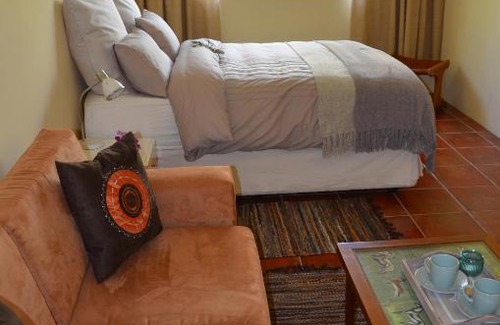 Greyton Cama Y Desayuno | The Blue Door