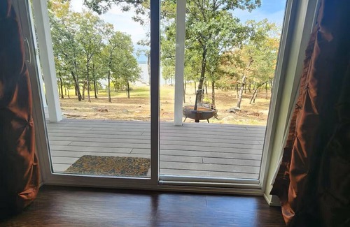 Longtown Casa | The Blue Heron Hideout: Large Waterfront Home with Private Dock