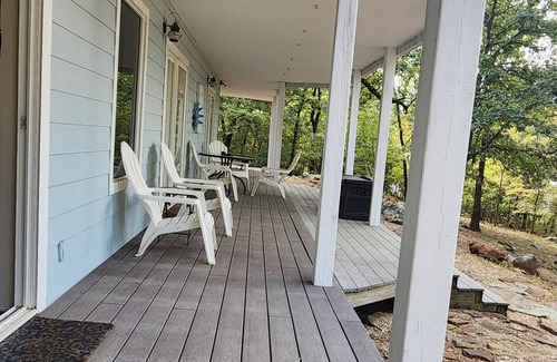 Longtown Casa | The Blue Heron Hideout: Large Waterfront Home with Private Dock