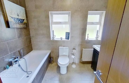 Bruckless Casa | The Blue House Bruckless