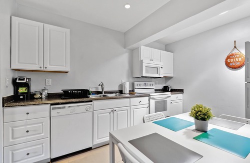 Downtown Fort Lauderdale Casa | The Blue House Fort Lauderdale