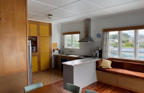 Whangamata Casa | The Blue House - loads of Kiwi bach character just 30 seconds to the beach