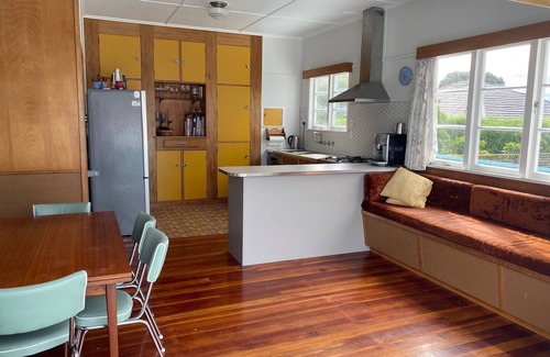 Whangamata Casa | The Blue House - loads of Kiwi bach character just 30 seconds to the beach