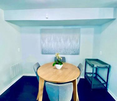 Deanwood Casa | The Blue House
