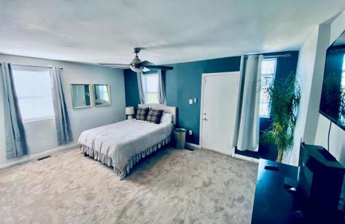 Deanwood Casa | The Blue House
