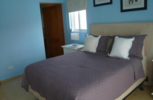 Dominicus Apartamento | The blue lagoon of the Caribbean Sea. Velero 205.Cadaques Caribe