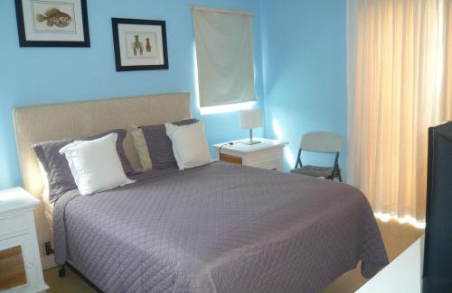 Dominicus Apartamento | The blue lagoon of the Caribbean Sea. Velero 205.Cadaques Caribe