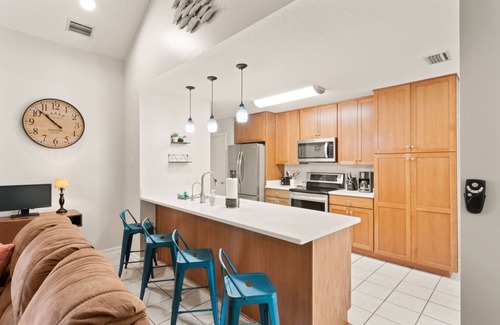 Brunswick Casa | The Blue Pearl | 3 Bed, 2 Bath