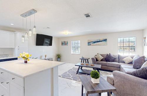 Memphis Casa | The Blue Seashell