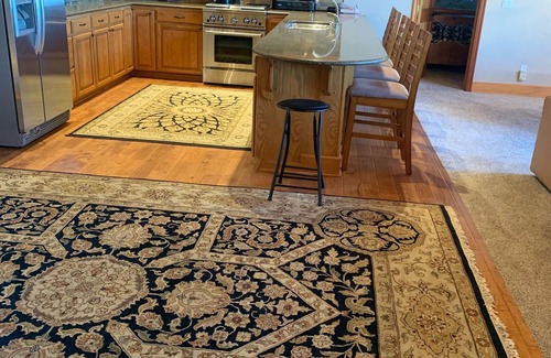 Cle Elum Casa | The Blue Spruce Ranch Cascade and Teanaway Valley Views and Sunsets