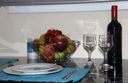 Kato Galatas Apartamento | The Blue Studio, 1 min walk from Kalamaki beach