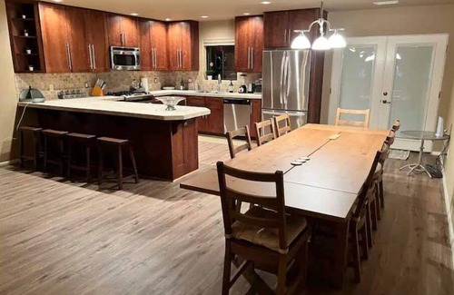 Munds Park Cabina | The Bluejay Cabin at Munds Park, AZ - Just 12 min away from Flagstaff Snow Park!