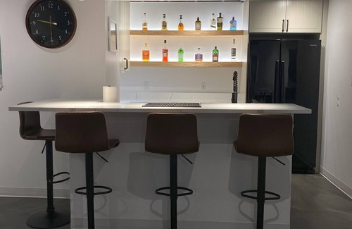 Manhattan Casa | The Bluestem Social