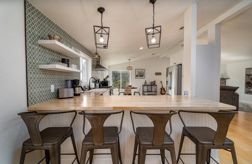 Palisade Casa | "The Bluff House-Privacy with spectacular views"