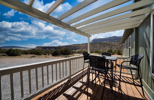 Palisade Casa | "The Bluff House-Privacy with spectacular views"