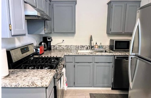 McKinleyville Casa | The Bluff House ~Upgraded & Close to town II