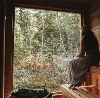 Lakeside Casa | The Boat Haus A Montana Tiny Cabin Forest Retreat