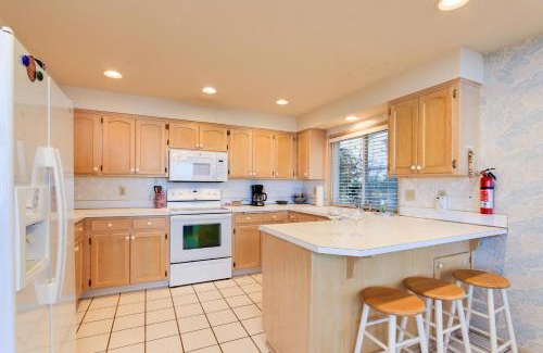 Roads End Casa | The Boat House Retreat