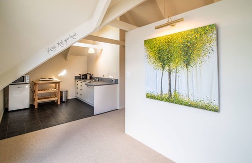 Akaroa Cabaña | The Boathouse - Akaroa Holiday Home