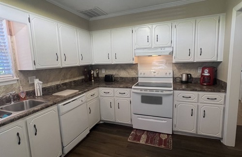 Gracewood Condominio | The Bogie Condo