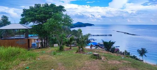 Kalimantan Cama Y Desayuno | The Bola Vila