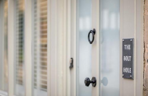 Winchcombe Casa | The Bolt Hole, Winchcombe, Charming Dog-Friendly Cottage