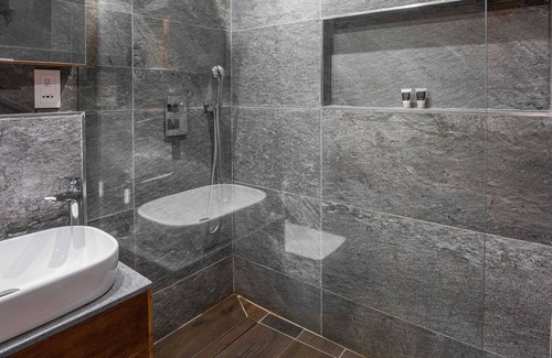 Lekki Phase 1 Hotel | The Borough Lagos