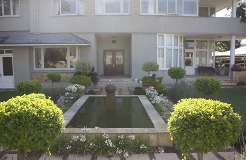 Eikenbosch Casa | The Boston Guest House