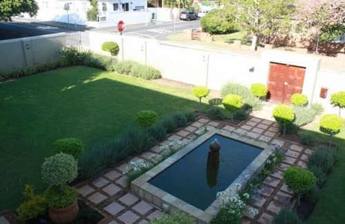 Eikenbosch Casa | The Boston Guest House