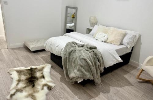 Birmingham Apartamento | The Botanica, Stylish Edgbaston Escape with Garden Charm