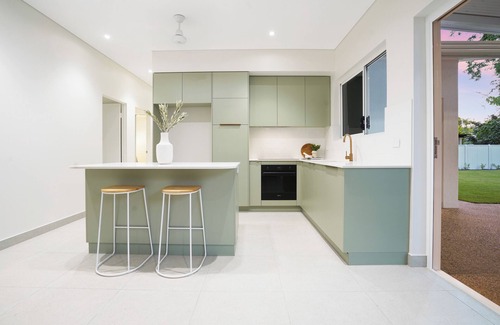 Nightcliff Casa | The Bougainvilia House - Beachside Tropical Retreat with Private Pool