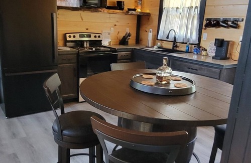 Jamestown Casa | The Bourbon House