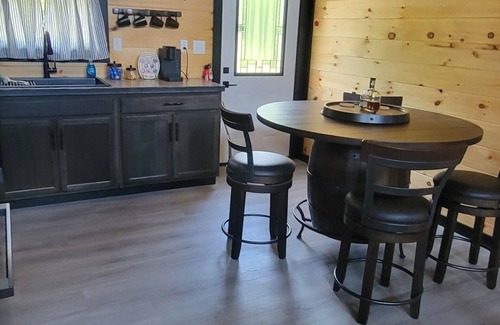 Jamestown Casa | The Bourbon House