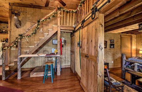 Florence Casa | The Bovard Lodge Rustic Cabin Near Ohio River!