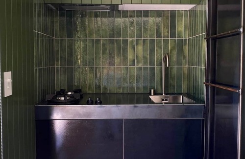 Closeburn Cabina | The Box Car (Outdoor Private Bath)