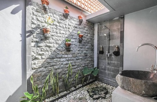 Penida Island Casa | The Box Paradise Bungalow