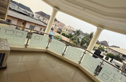 Ikeja Apartamento | The Breeze Apartment