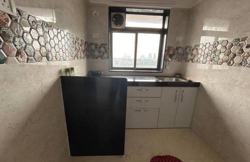 Kandivali East Apartamento | The Breezy Escape