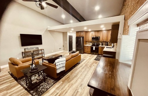 Ucon Apartamento | The Brick Loft Apt#5