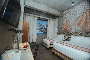 Dumaguete Hotel | The Bricks Hotel
