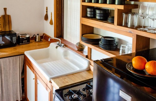 Albion Cabina | The Bridge Cabin
