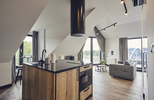 Stare Podgorze Hotel | The Bridge Suites Hotel