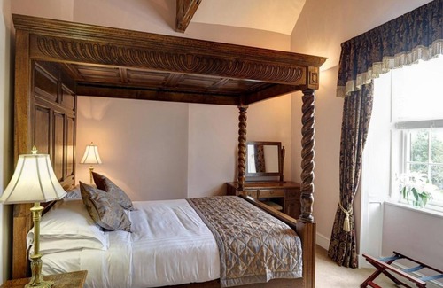 Mawddwy Hotel | The Brigands Inn